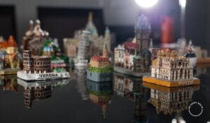 Várias miniaturas de cidades