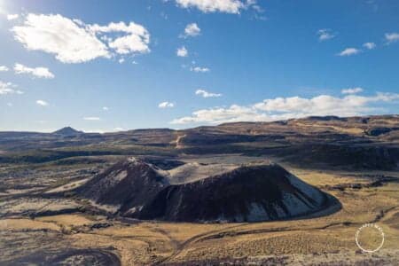 Grabrokarfell vista da cratera Grabrok, na Islândia