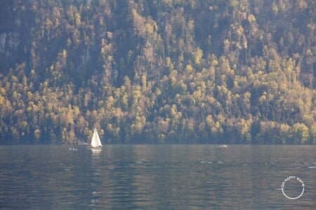 Barco no lago Lucerna.