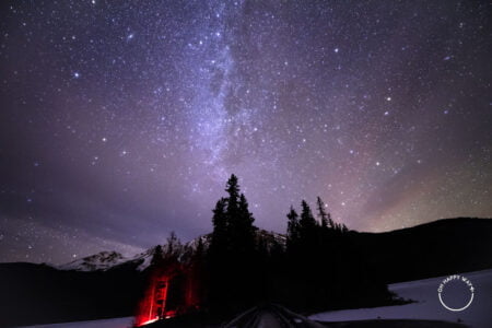 Céu estrelado em Jasper, Canadá.