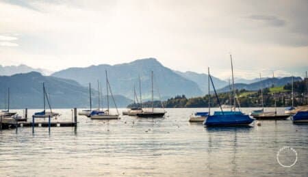 Barcos no lago Lucerna, Suíça