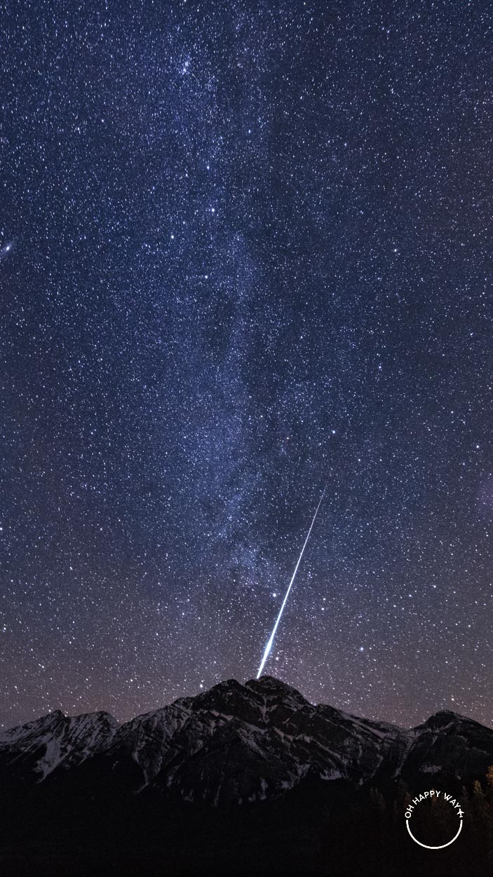 Chuva de meteoros Geminídeas vista de Jasper, Canadá.