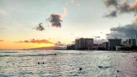 Pôr do sol em Waikiki