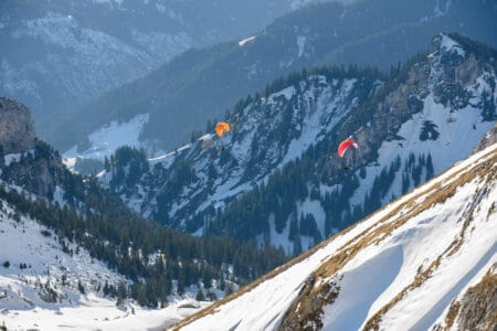 Paragliding do topo do monte Pilatus, na Suíça