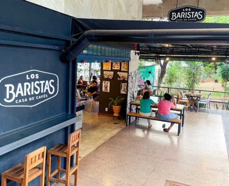 Fachada do Café Los Baristas em Brasília