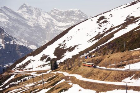 Trem a caminho da estação Jungfraujoch